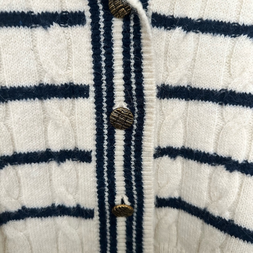 Heartloom Cream and Black Cable Knit Cardigan - Picture 4 of 9